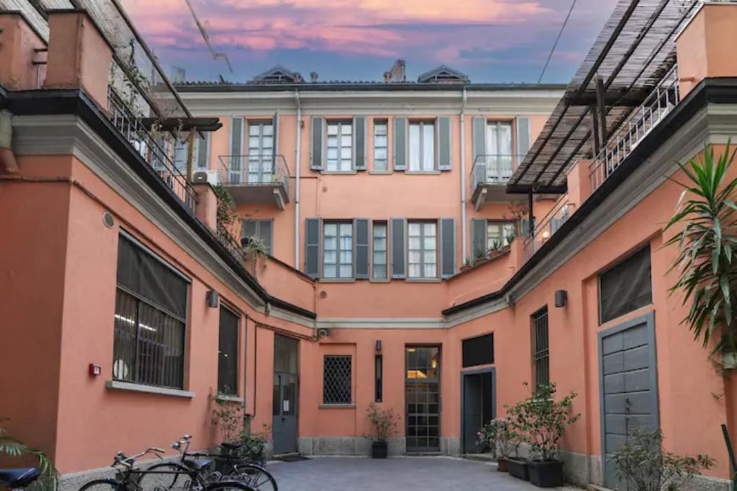 Charming San Babila Apt. Milano Dış mekan fotoğraf
