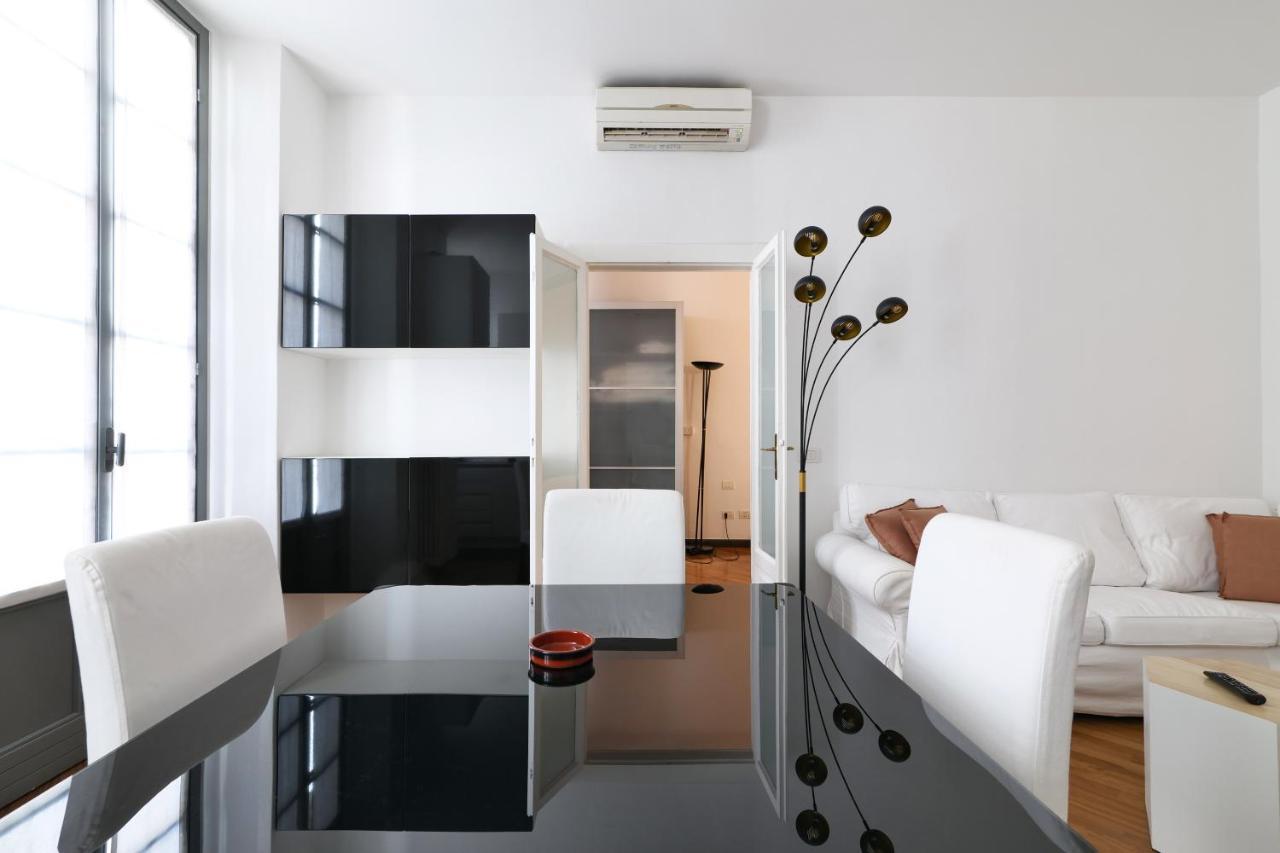 Charming San Babila Apt. Milano Dış mekan fotoğraf