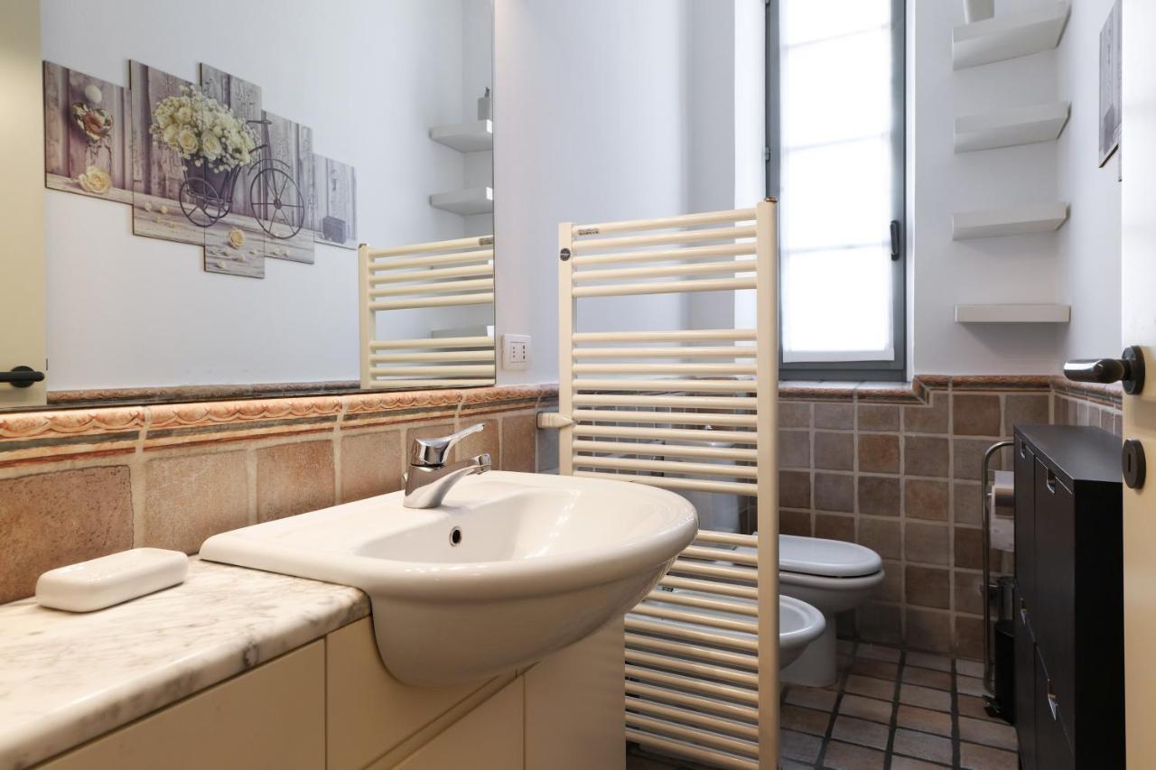 Charming San Babila Apt. Milano Dış mekan fotoğraf